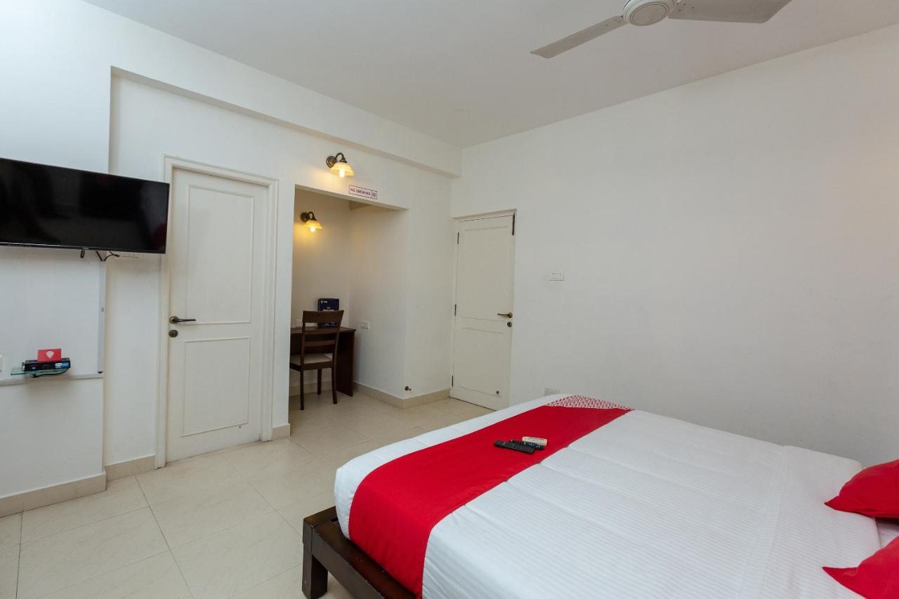 Oyo 23202 Cute Orange Service Apartments Chennai Extérieur photo
