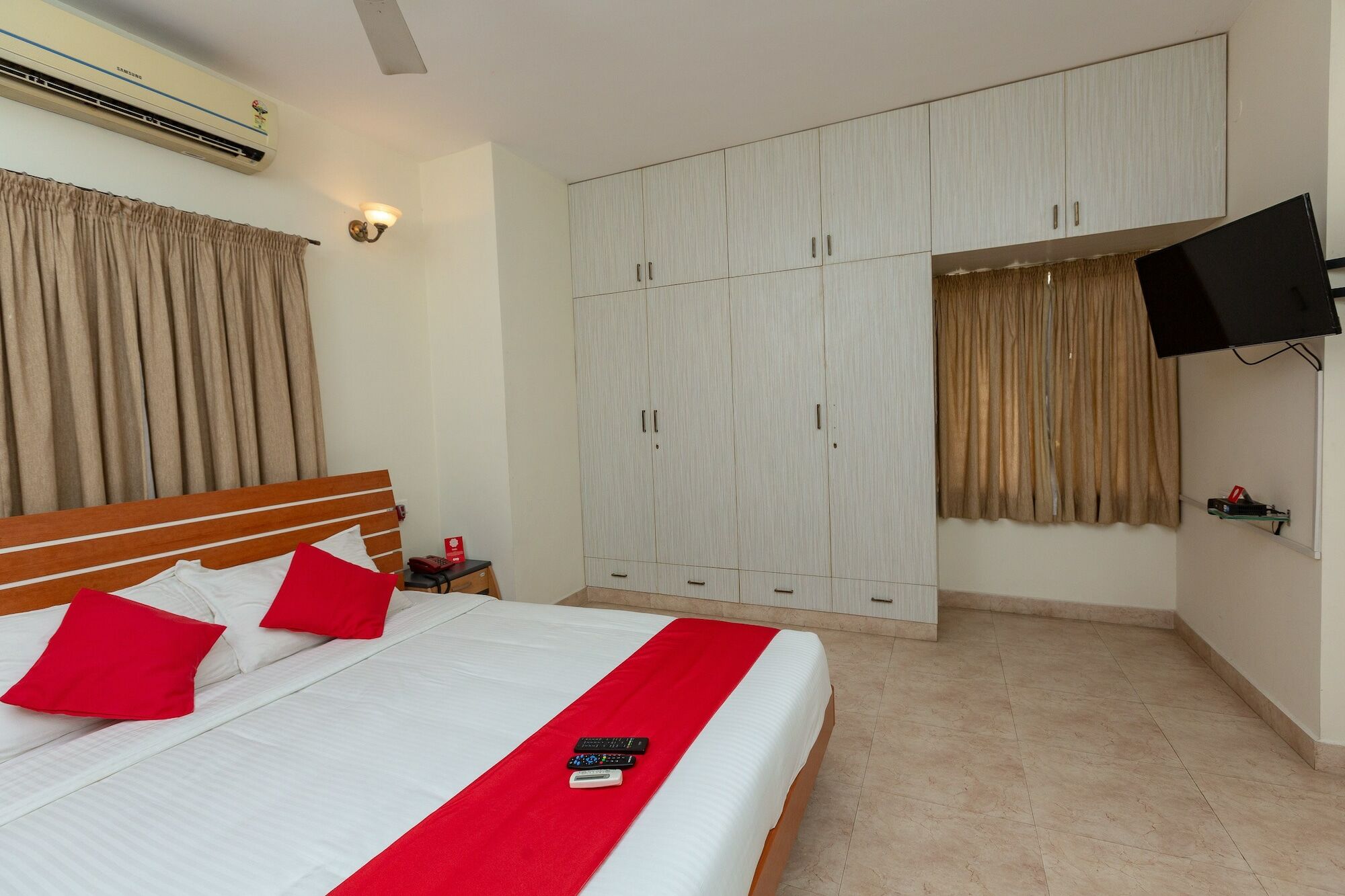 Oyo 23202 Cute Orange Service Apartments Chennai Extérieur photo